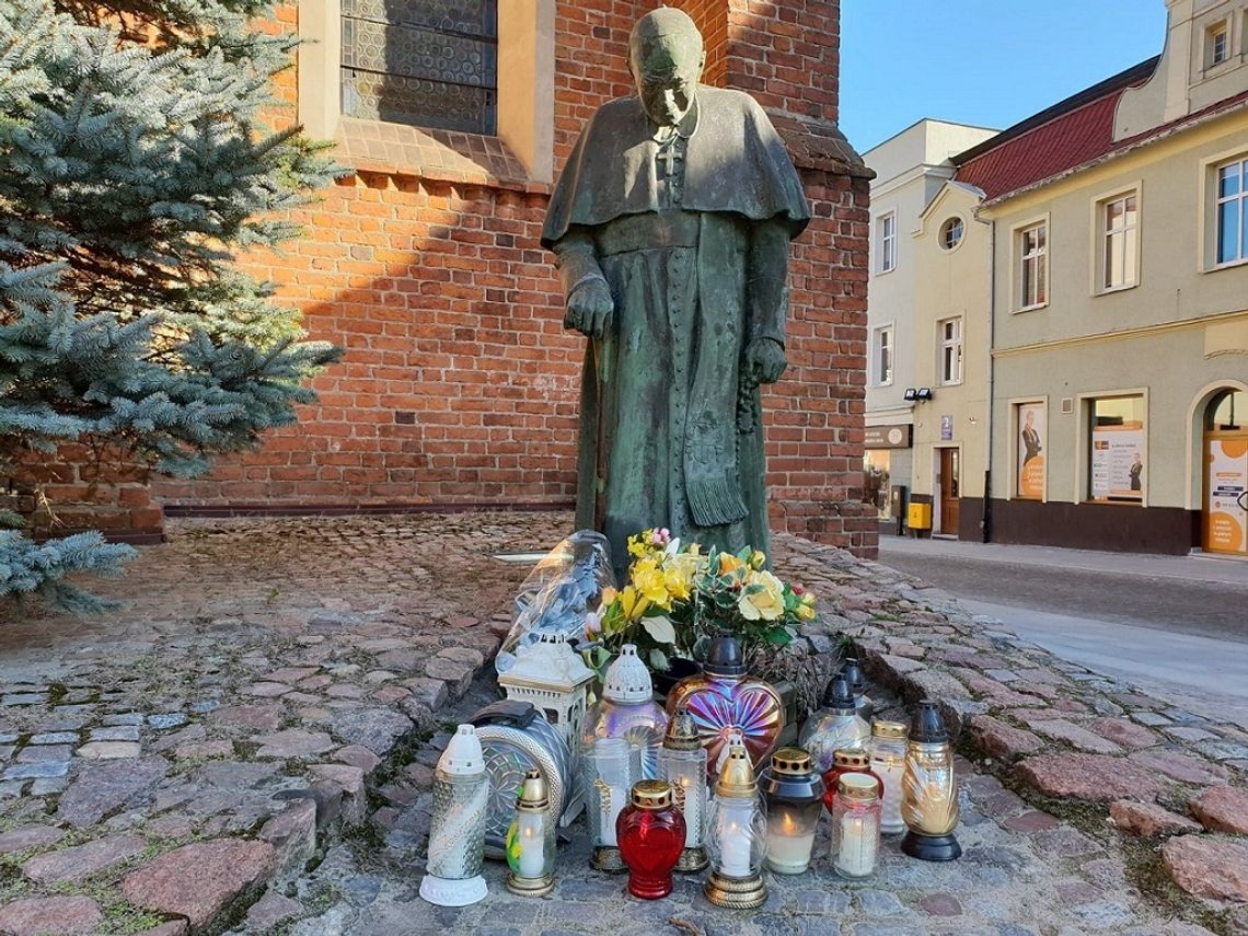 14. rocznica śmierci Jana Pawła II. Tragedia, która połączyła ludzkość 
