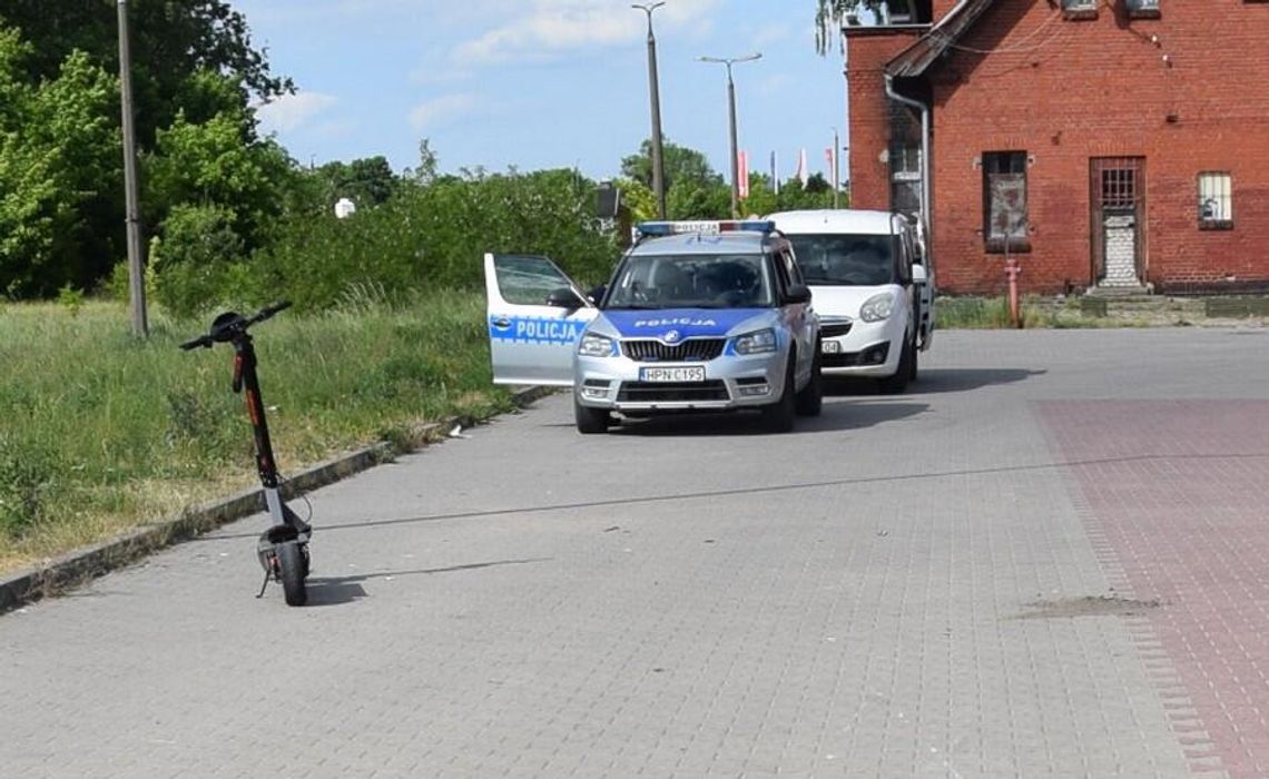 15-latka spadła z hulajnogi i uderzyła głową w beton