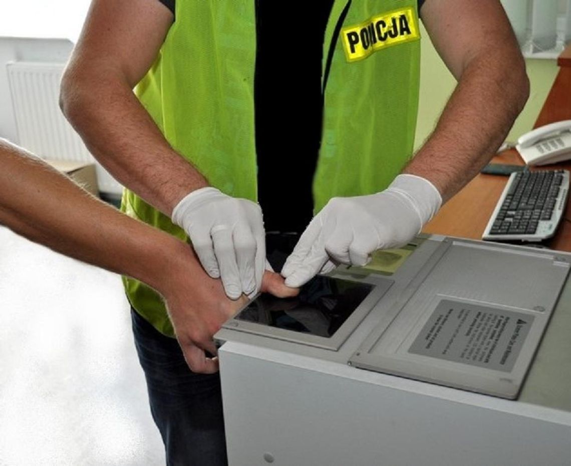 33-latek usłyszy zarzuty za posiadanie narkotyków 33-latek usłyszy zarzuty za posiadanie narkotyków