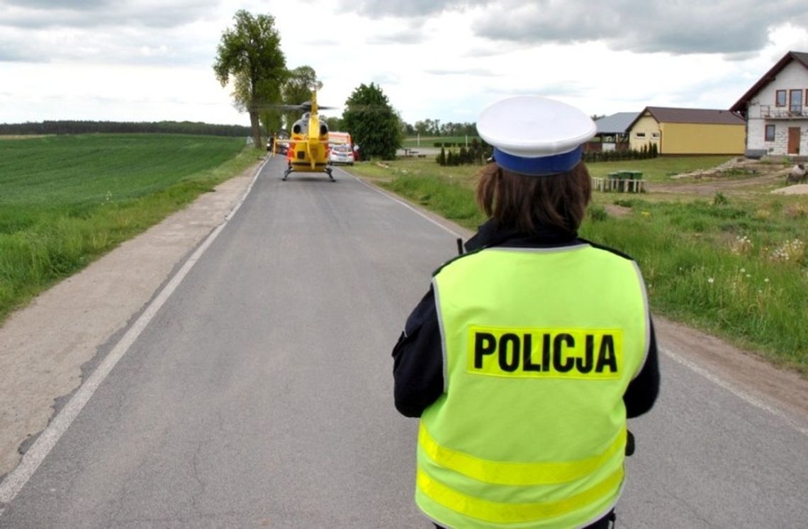 8-latek wjechał rowerem pod samochód! Chłopiec został zabrany helikopterem do szpitala 8-latek wjechał rowerem pod samochód! Chłopiec został zabrany helikopterem do szpitala