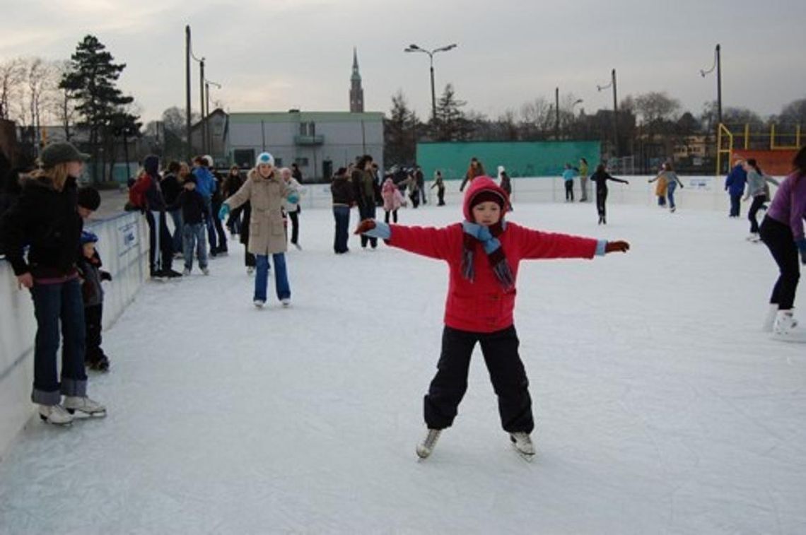 Akcja Zima. Co robić w ferie? Program zajęć podczas ferii w Starogardzie Gd. Akcja Zima. Co robić w ferie? Program zajęć podczas ferii w Starogardzie Gd.
