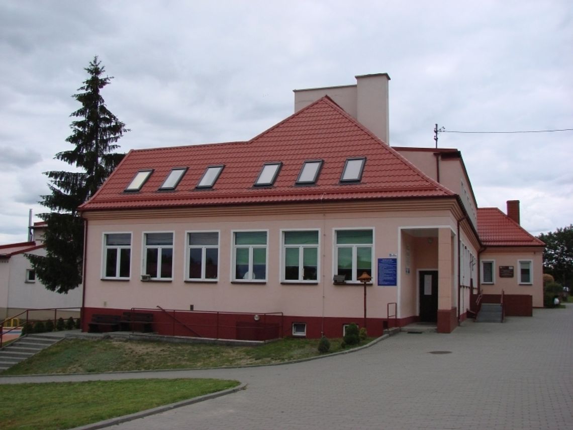 APEL NAUCZYCIELI: nie zamykajcie naszej szkoły! APEL NAUCZYCIELI: nie zamykajcie naszej szkoły!