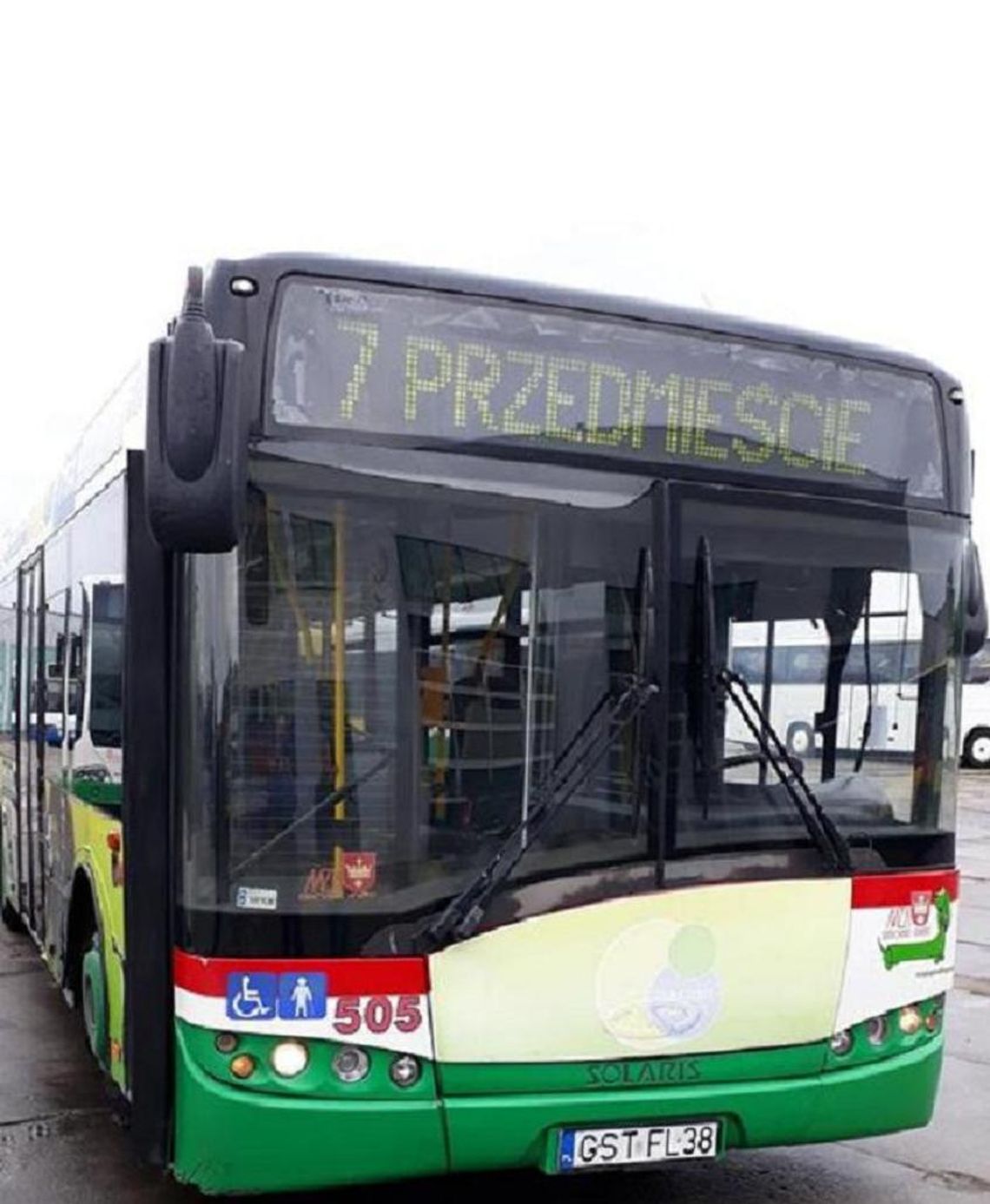 Autobusem MZK pojedziemy ze Starogardu do Rokocina 