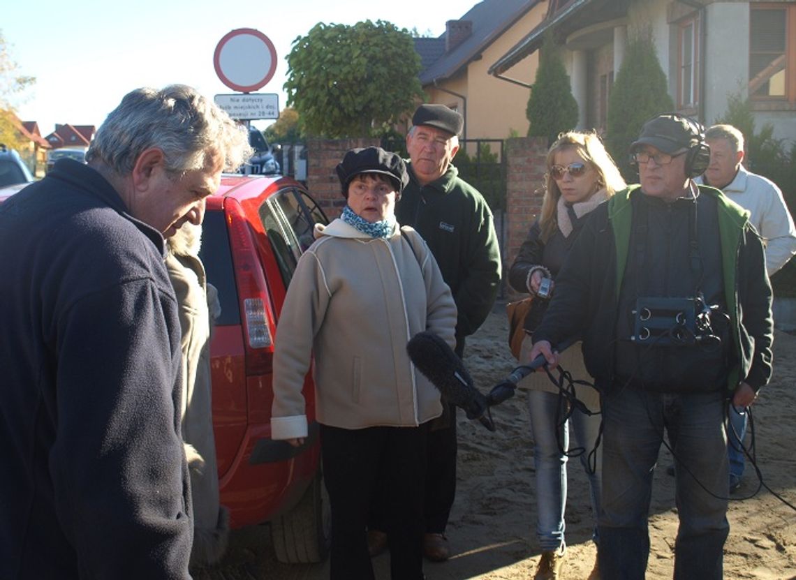 Barierka niezgody. Mieszkańcy walczą o swoje prawa