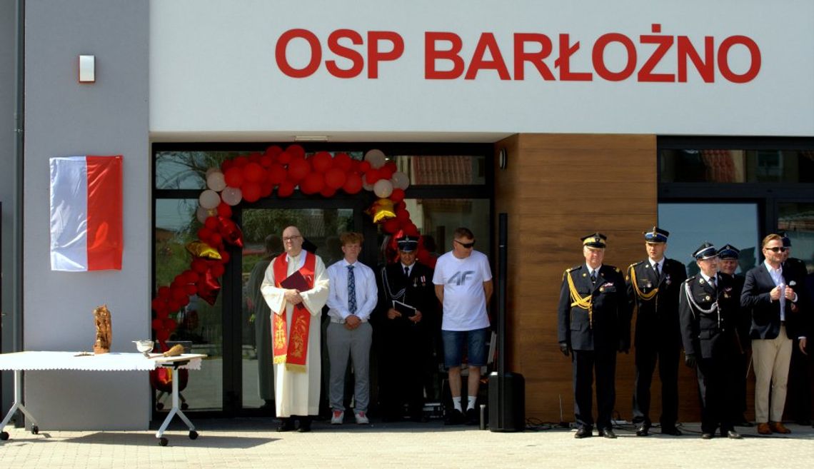 Barłożno świętowało jubileusz 100-lecia OSP i otwarcie nowej remizy. Nie zabrakło atrakcji dla najmłodszych