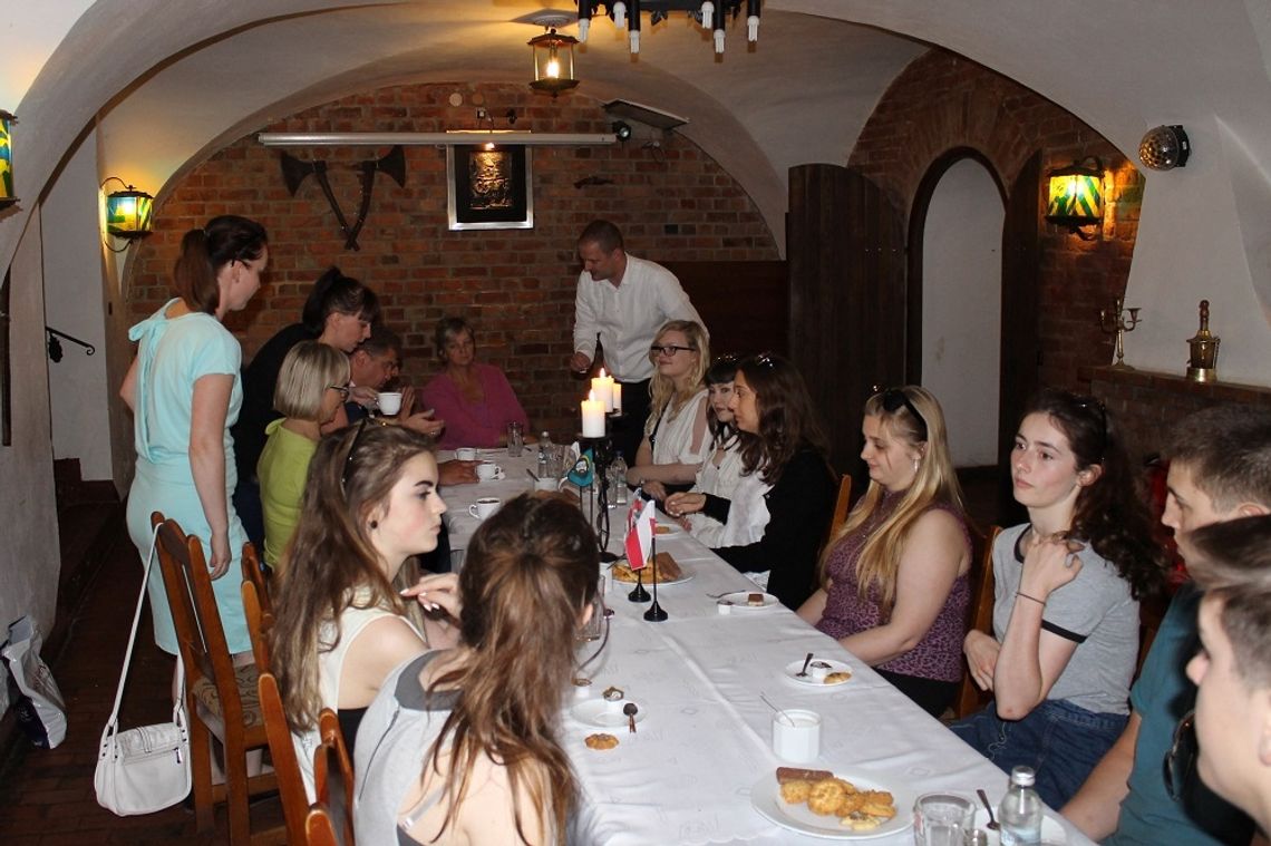 Burmistrz Skarszew powitał studentów z Anglii Burmistrz Skarszew powitał studentów z Anglii