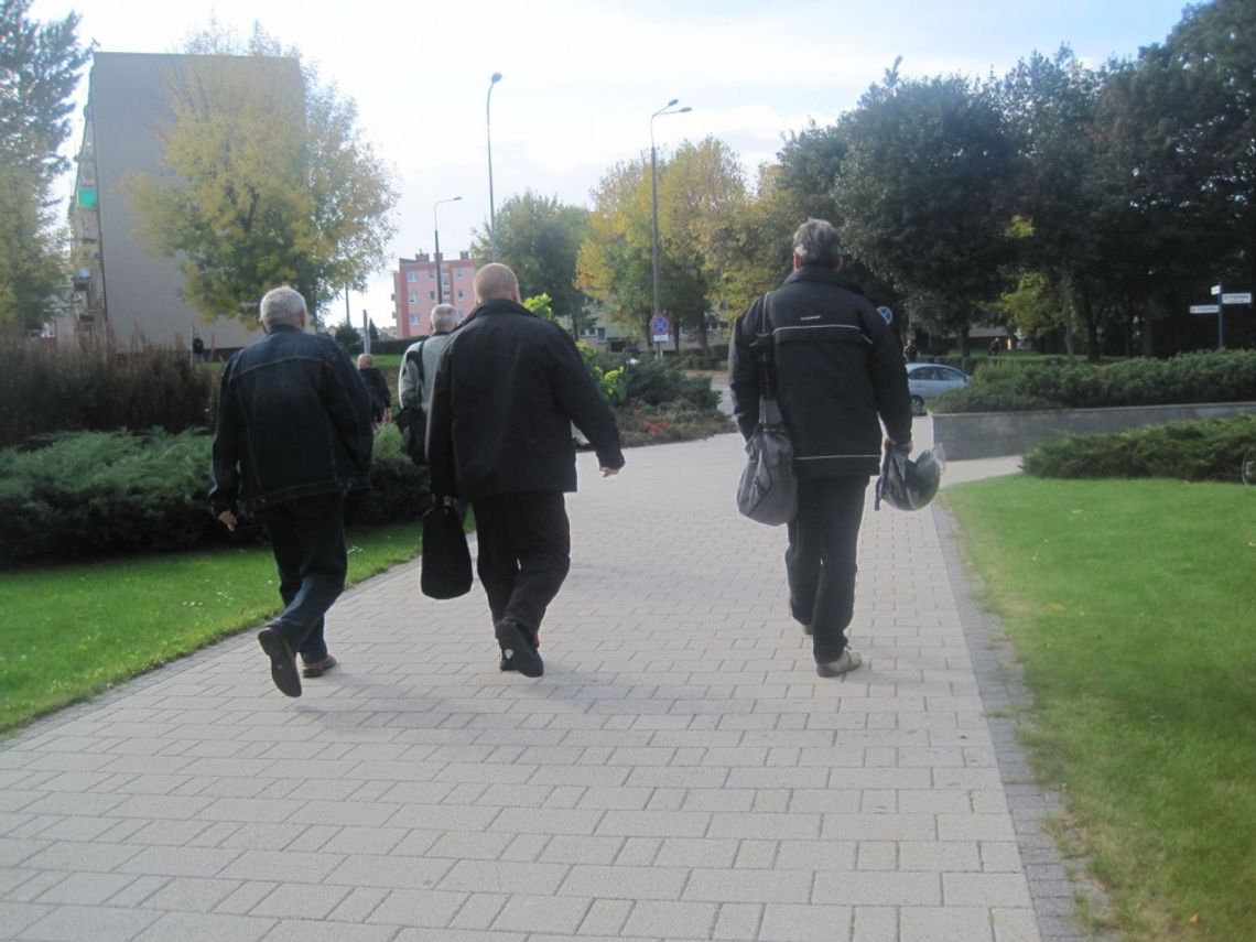 Czarne chmury nad dużym zakładem pracy. Są zwolnienia