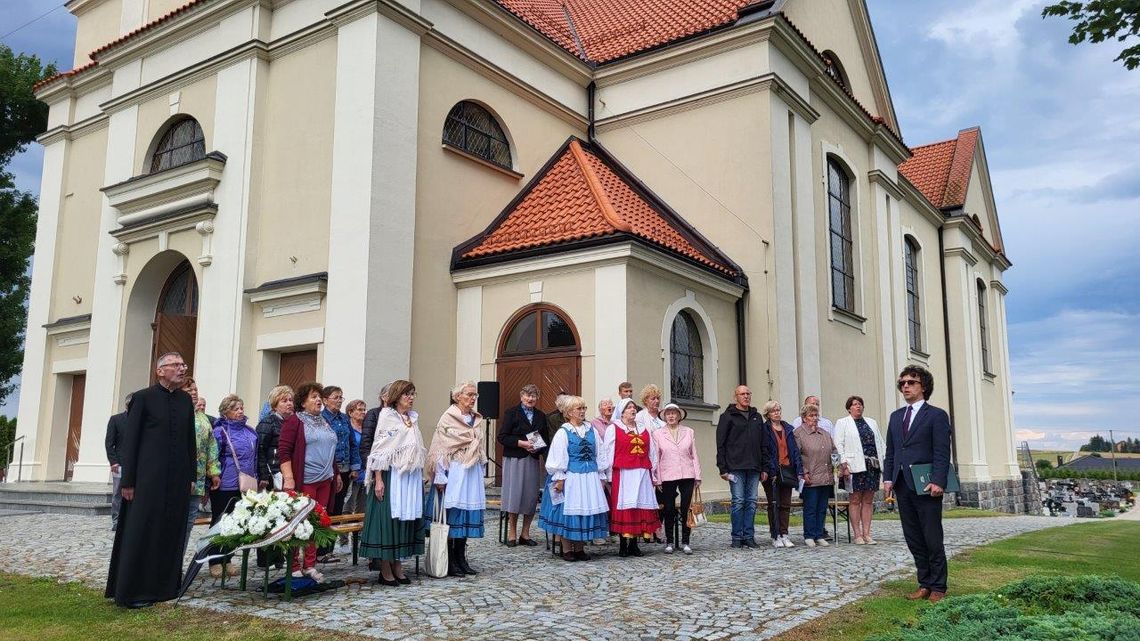 Czas nie zatarł pamięci. Piękna inicjatywa społeczności sołectwa i parafii Pinczyn Czas nie zatarł pamięci. Piękna inicjatywa społeczności sołectwa i parafii Pinczyn