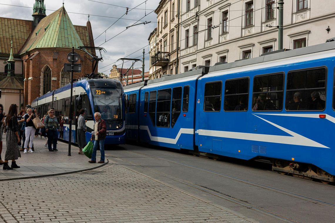 Dlaczego bliskość tramwaju jest dziś ważniejsza niż miejsce parkingowe?