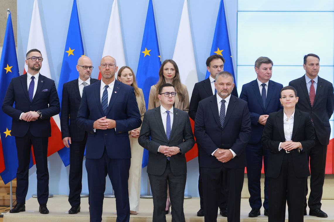 Donald Tusk zaprezentował nowy skład rządu