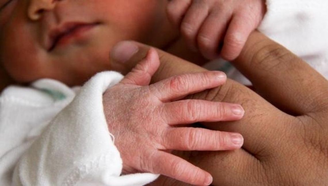 Dramatyczne decyzje matek - Siedmioro dzieci oddano tuż po narodzinach Dramatyczne decyzje matek - Siedmioro dzieci oddano tuż po narodzinach