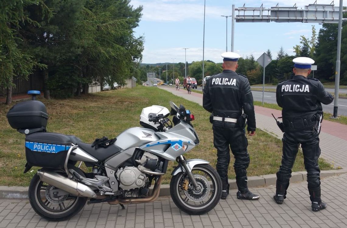 Działania "prędkość na drodze krajowej nr 22". Kierowcy, noga z gazu! Działania "prędkość na drodze krajowej nr 22". Kierowcy, noga z gazu!