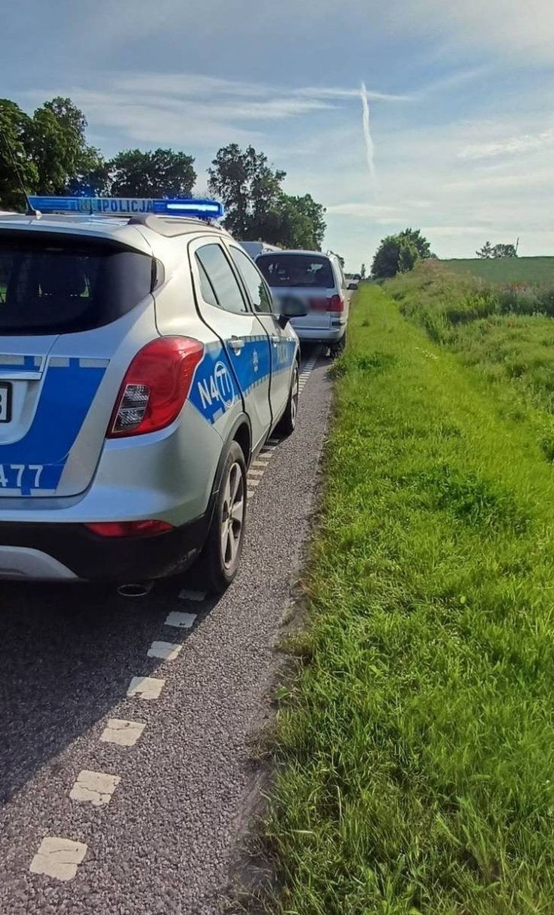 Dzięki reakcji mieszkańca nietrzeźwy 75-latek został zatrzymany za kierownicą