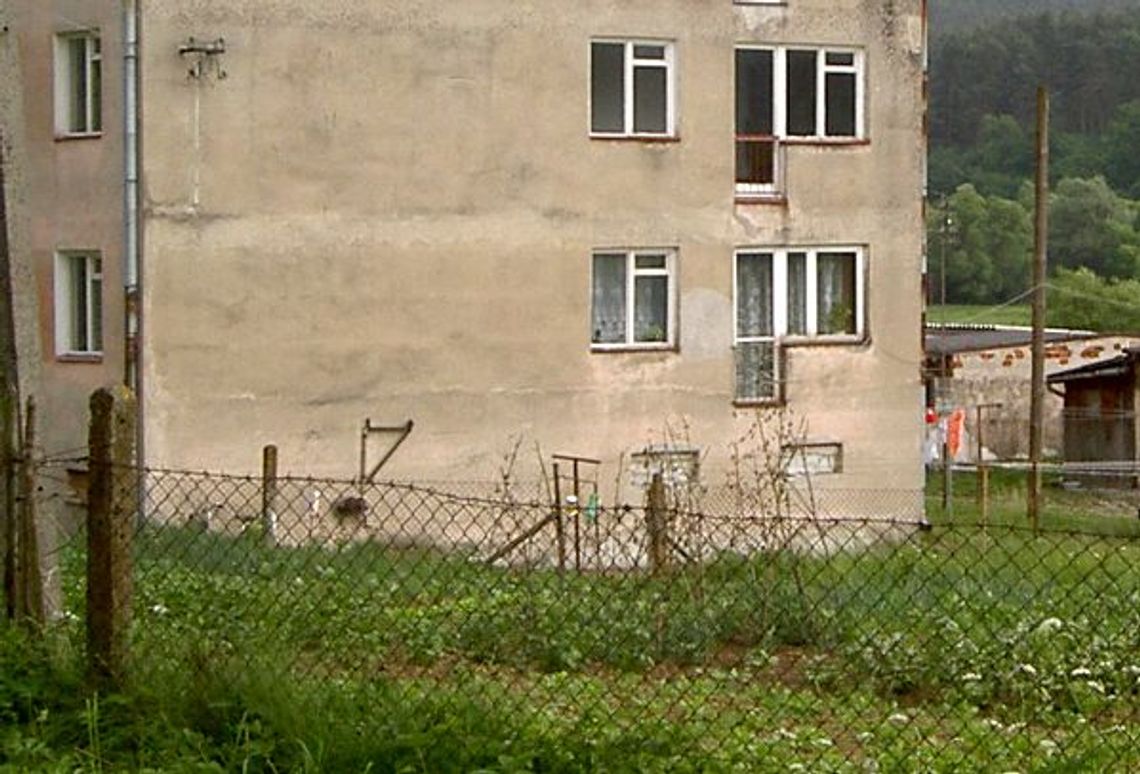 Fatalny stan popegeerowskich budynków - Kontrola NIK obnaża zaniedbania Agencji Nieruchomości Rolnych