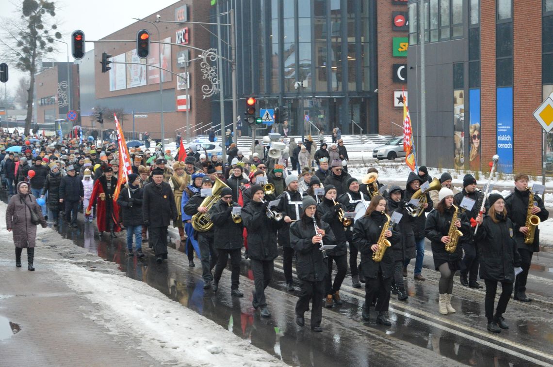 [FOTO, WIDEO] Za Gwiazdą Betlejemską do Dzieciątka Jezus