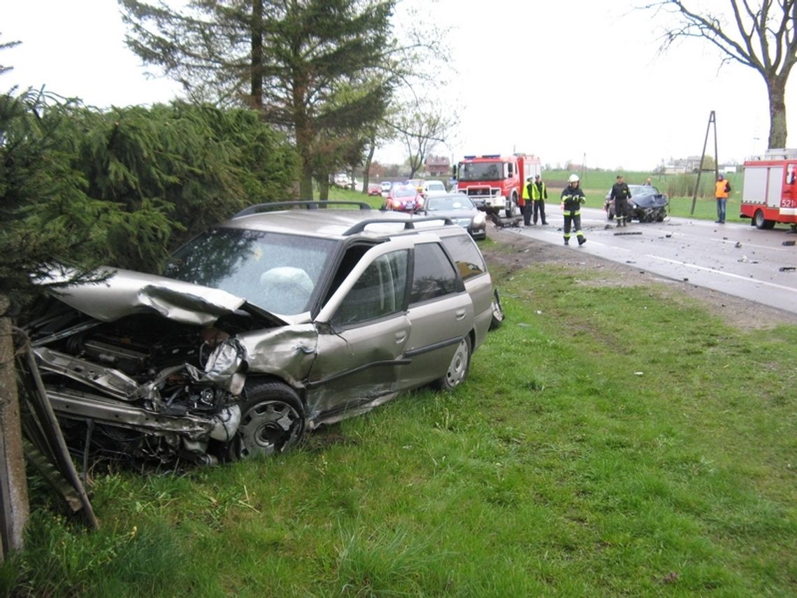 FOTO: Wypadek na Berlince - dwie osoby ranne FOTO: Wypadek na Berlince - dwie osoby ranne