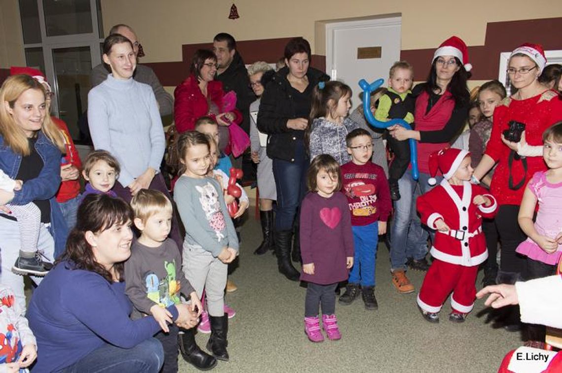 FOTO: Zabawa dla dzieci autystycznych w Publicznej Szkole Podstawowej numer 4 FOTO: Zabawa dla dzieci autystycznych w Publicznej Szkole Podstawowej numer 4