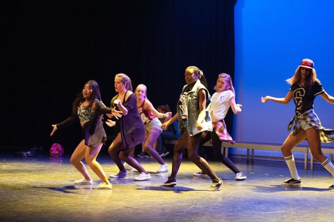 Hip hop i dancehall — dlaczego taniec uliczny wchodzi do mainstreamu