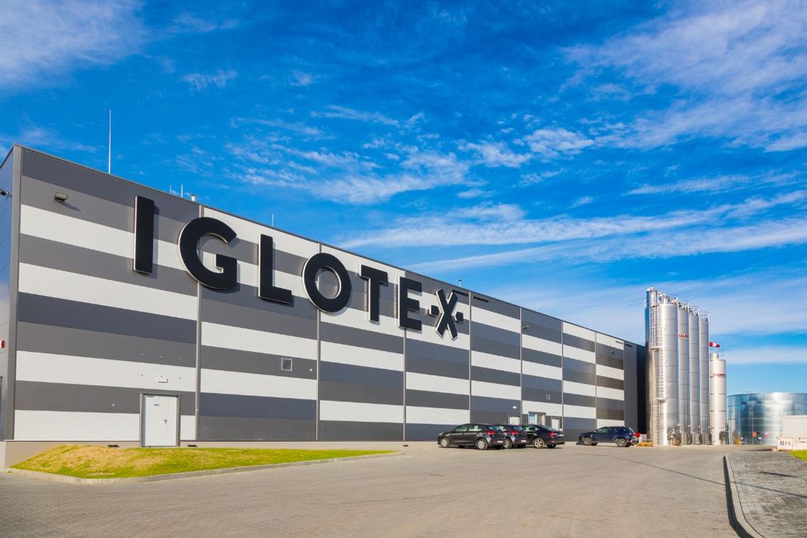 IGLOTEX w Skórczu uruchomił produkcję. Inwestycja pochłonęła 190 mln złotych. Zakład zatrudnia 700 osób [FOTO, FILM]