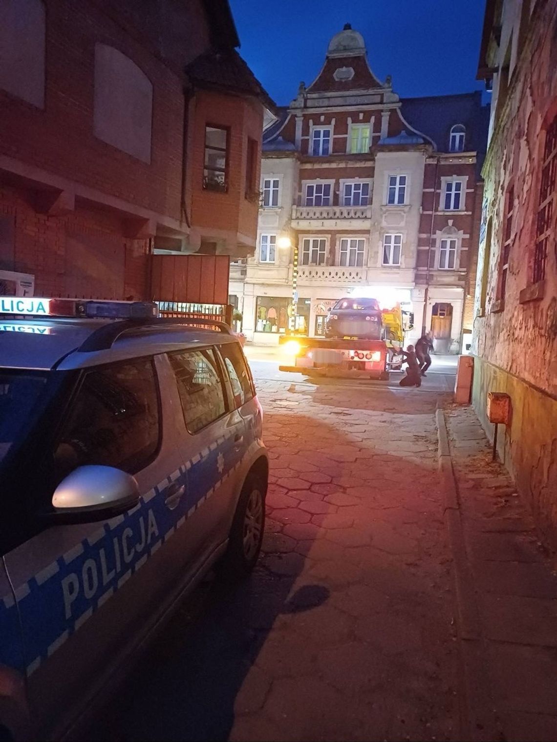 Jeden miał zakaz, druga nie miała prawa jazdy, trzeci jechał pijany traktorem