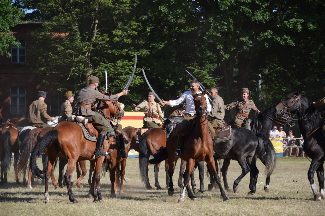 Jutro święto Kawalerii i wielki kawaleryjski festyn w Stadzie Ogierów Jutro święto Kawalerii i wielki kawaleryjski festyn w Stadzie Ogierów