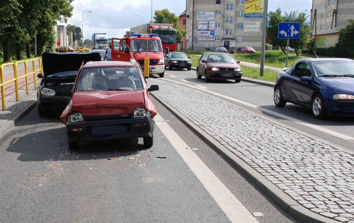 Karambol na &amp;quot;berlince&amp;quot;. Ranny w szpitalu