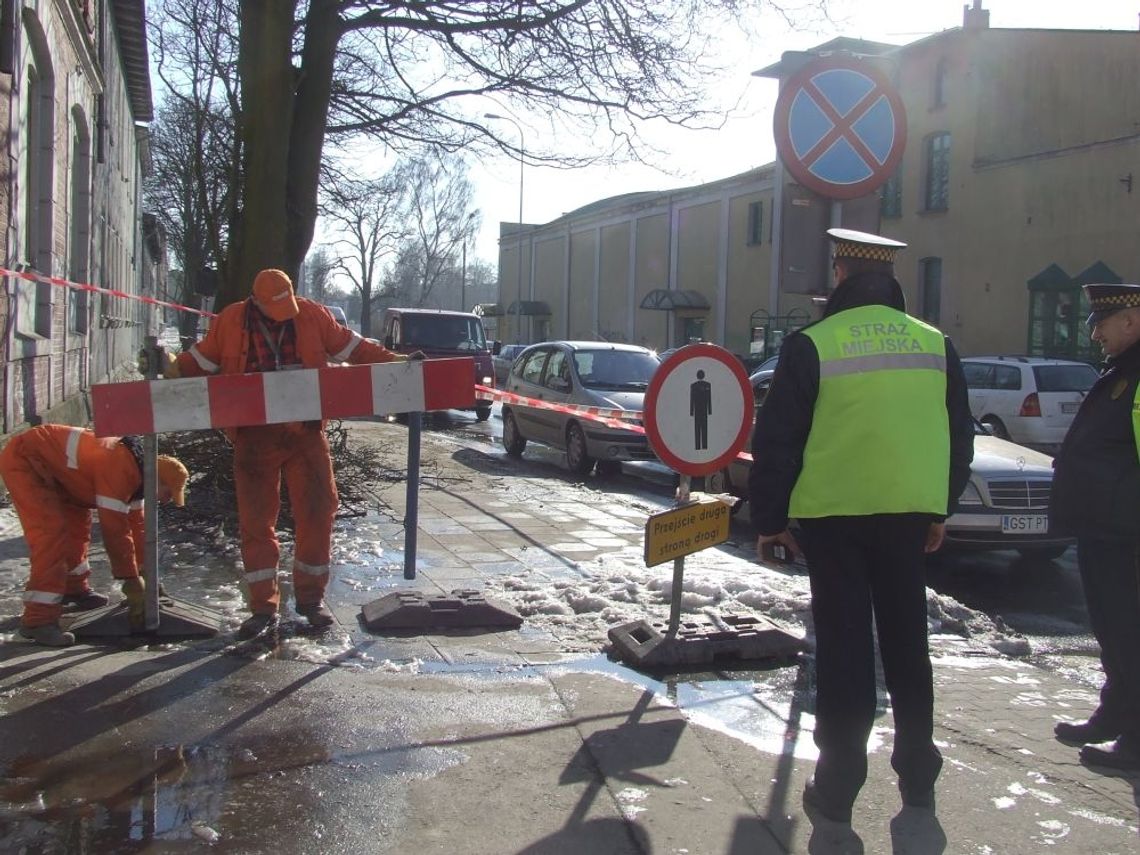 Katastrofa budowlana! Runął dach budynku przy al. Jana Pawła II