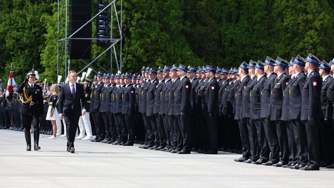 Kolejny strażak z awansem. Promocję otrzymał podczas uroczystości w Warszawie