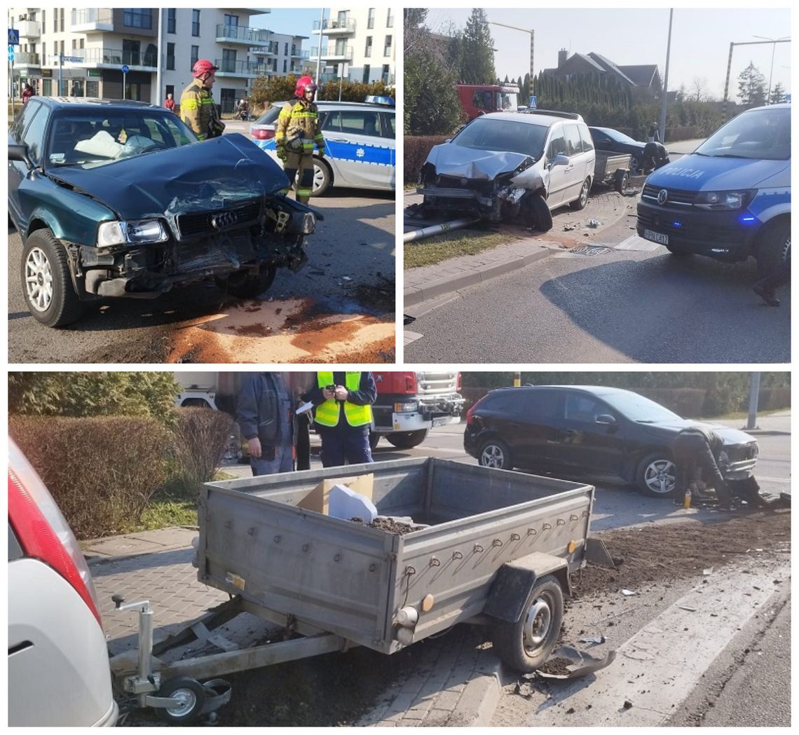 Kolizja trzech aut na skrzyżowaniu w Tczewie. Sprawca ukarany mandatem