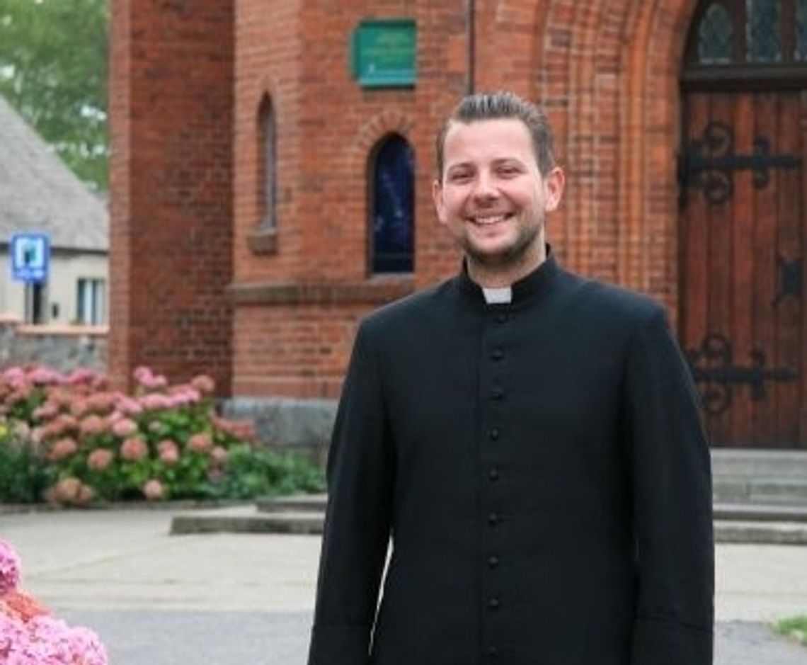 Konfesjonał to takie duchowe SPA - modlitwa daje szczęście Konfesjonał to takie duchowe SPA - modlitwa daje szczęście