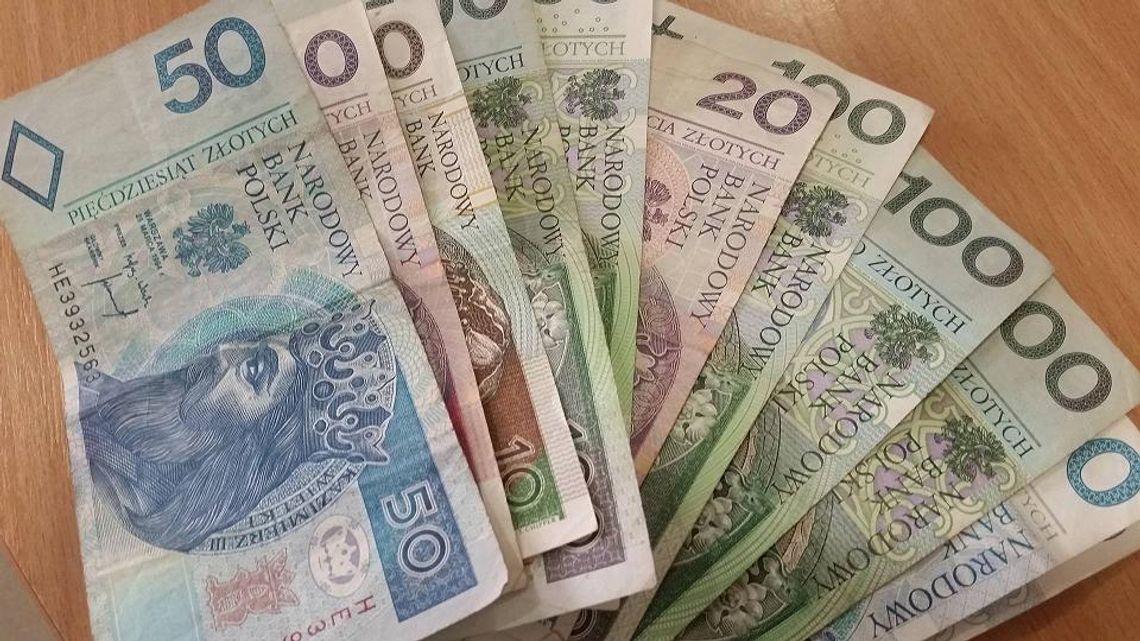 Kredyt na zaufanie. Zaplątana w pajęczą sieć kredytu 