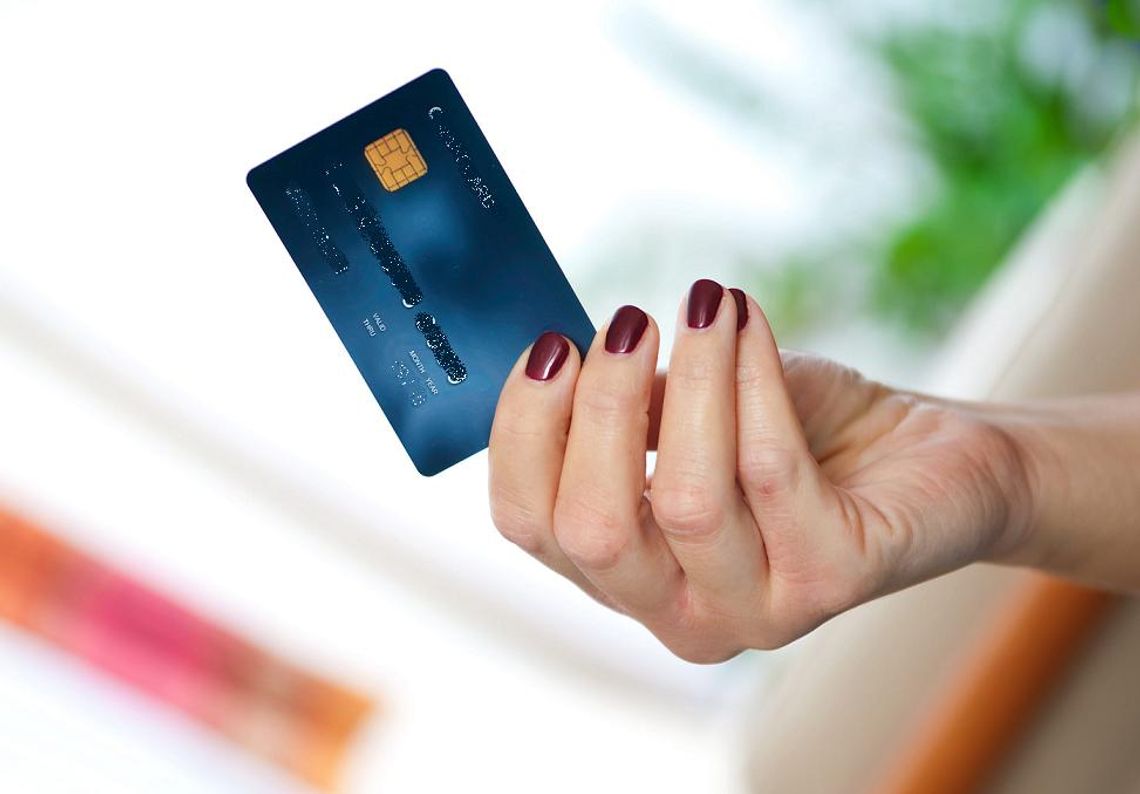 Metalowy kanister i bilet wstępu na Molo. Na co idą miejskie pieniądze? Metalowy kanister i bilet wstępu na Molo. Na co idą miejskie pieniądze?