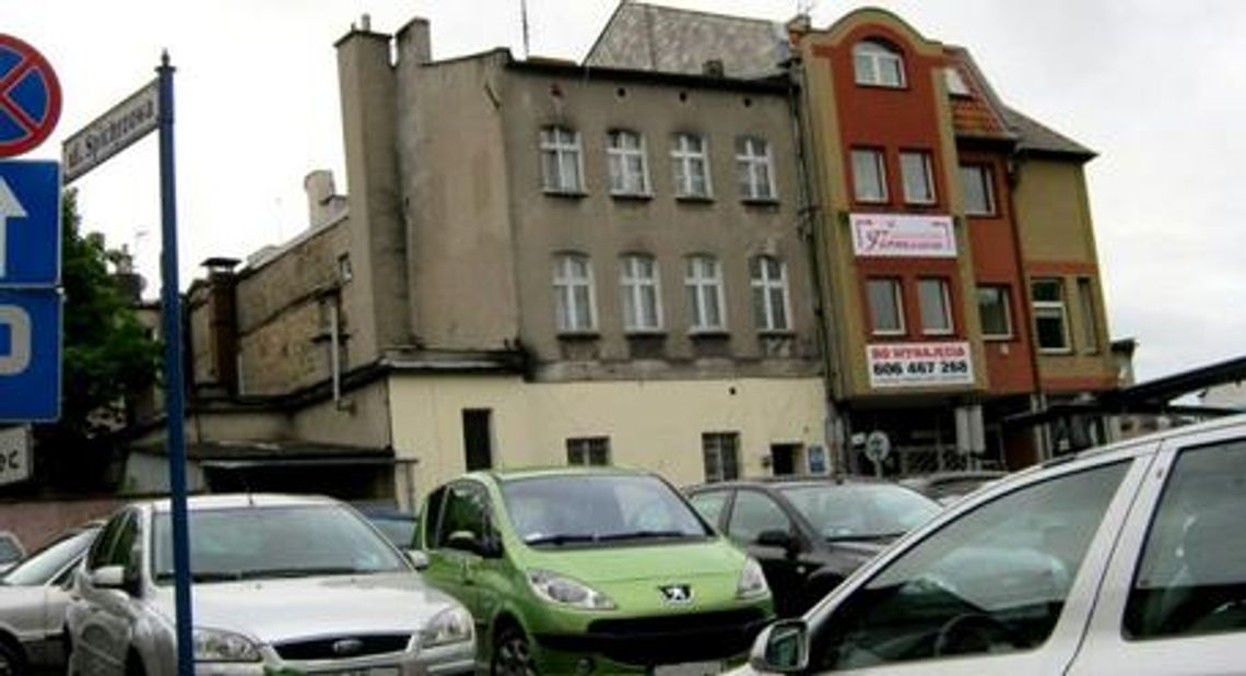 Na ulicach będzie jaśniej. Nowe lampy na ulicach Szewskiej, Koziej i Spichrzowej Na ulicach będzie jaśniej. Nowe lampy na ulicach Szewskiej, Koziej i Spichrzowej