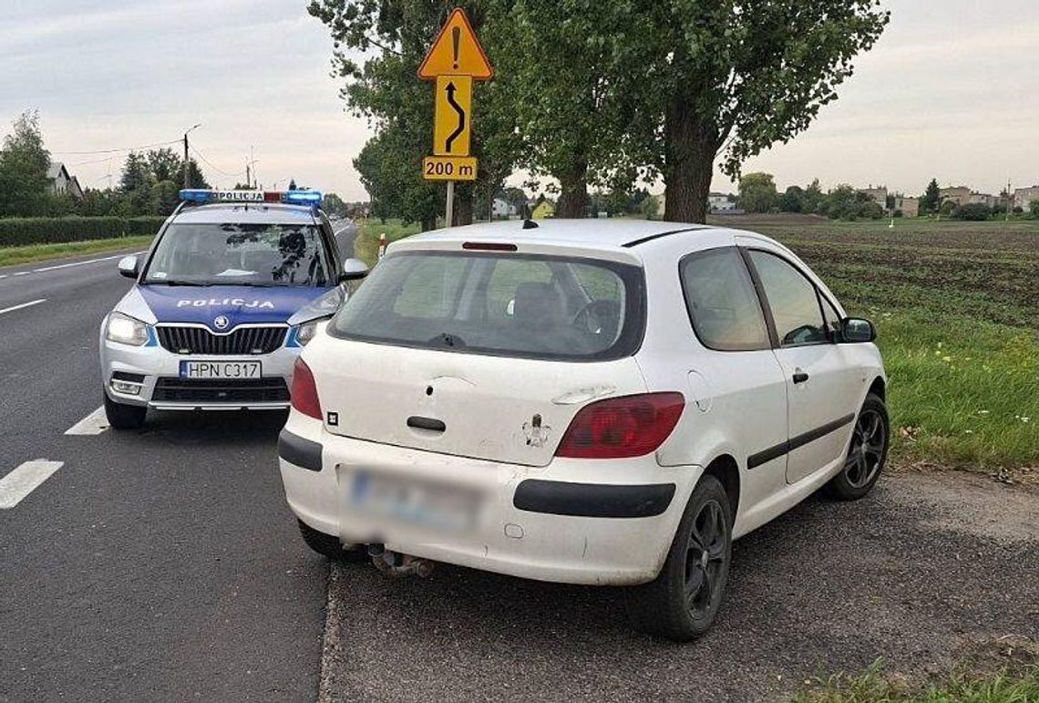 Nie miał prawa prowadzić, a jednak wsiadł za kierownicę. Teraz grozi mu do 2 lat więzienia