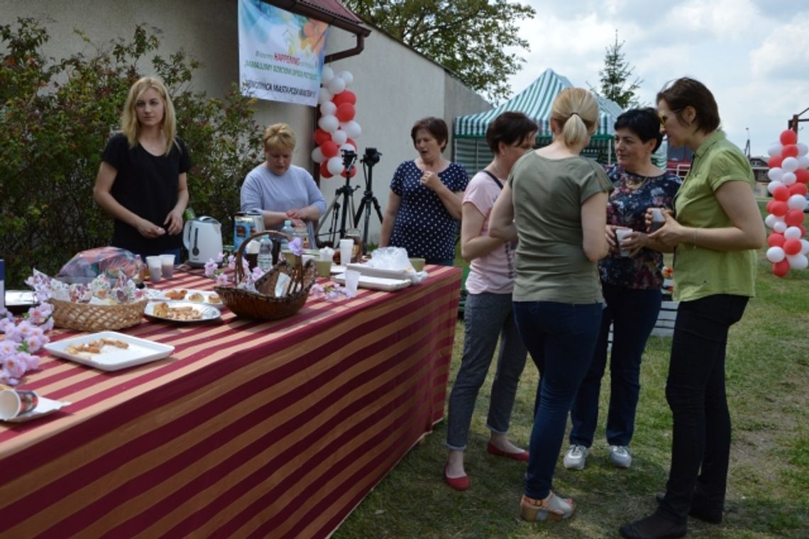 Nietypowy protest. Happening "Namalujmy dzieciom lepszą przyszłość" jako sprzeciw wobec II wariantu obwodnicy Nietypowy protest. Happening "Namalujmy dzieciom lepszą przyszłość" jako sprzeciw wobec II wariantu obwodnicy