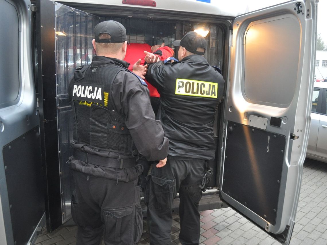 Nocni włamywacze za kratkami Nocni włamywacze za kratkami