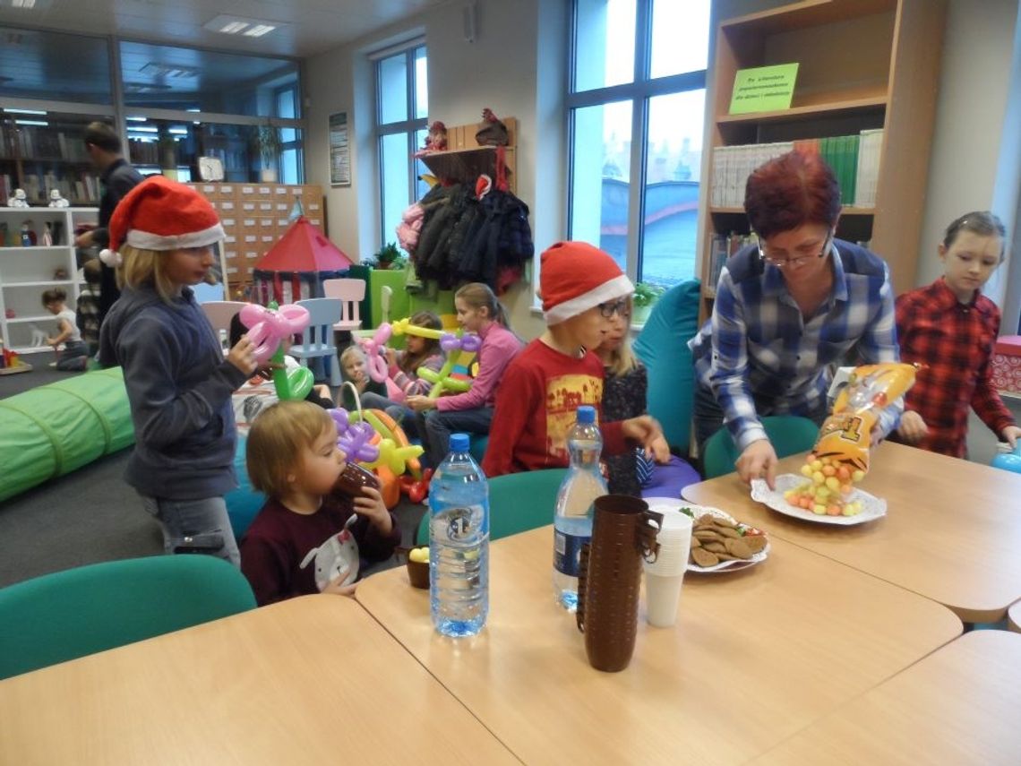 Nowy kącik dziecięcy w Miejskiej Bibliotece Publicznej Nowy kącik dziecięcy w Miejskiej Bibliotece Publicznej