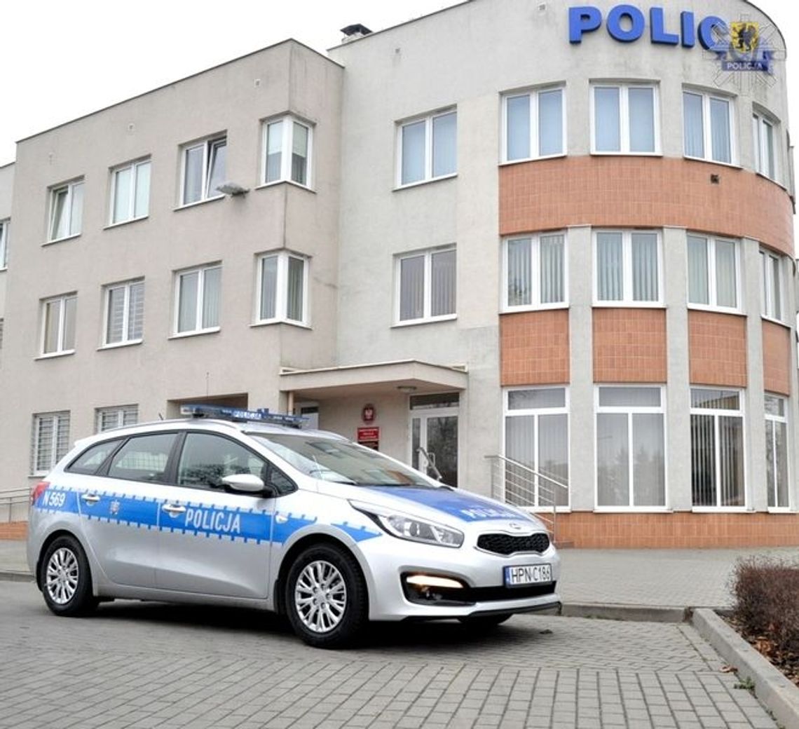 Nowy radiowóz dla funkcjonariuszy ze Zblewa Nowy radiowóz dla funkcjonariuszy ze Zblewa