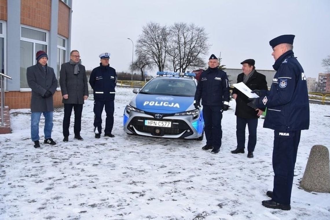 Nowy radiowóz dla policjantów starogardzkiej drogówki!