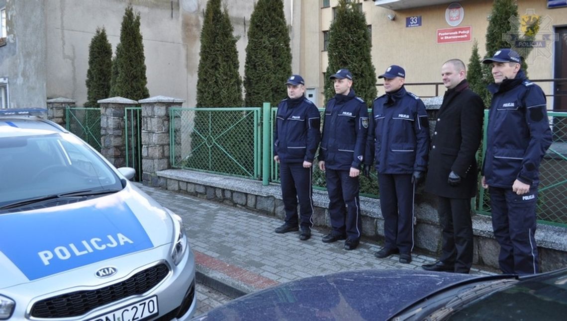 Nowy radiowóz dla policjantów ze Skarszew