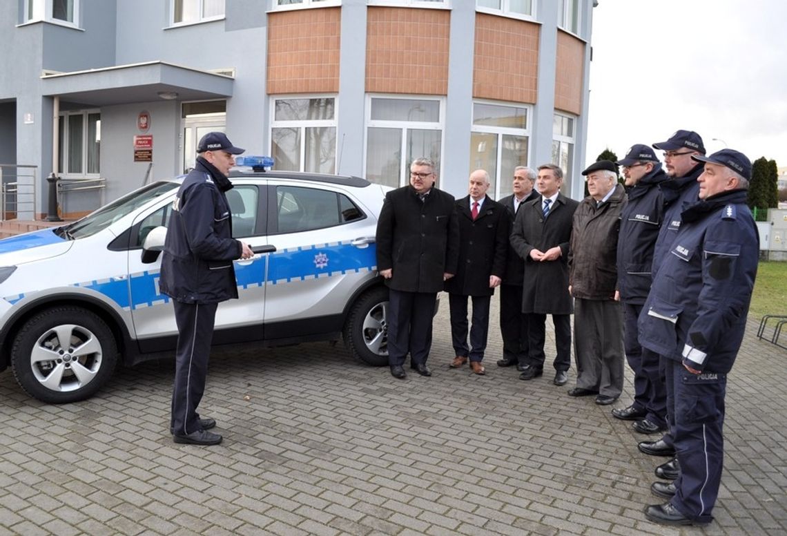 Nowy radiowóz dla starogardzkich policjantów Nowy radiowóz dla starogardzkich policjantów