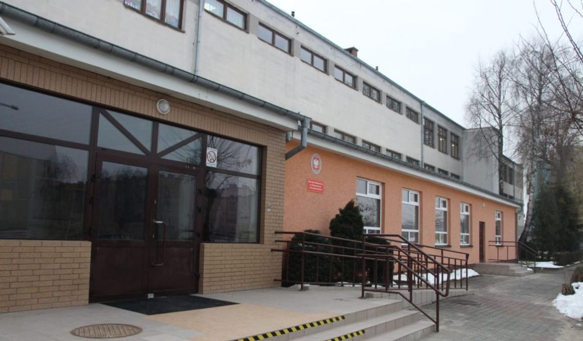 O jedną szkołę podstawową więcej. Jak będą wyglądały nowe obwody szkół? Co z budynkami po gimnazjach?