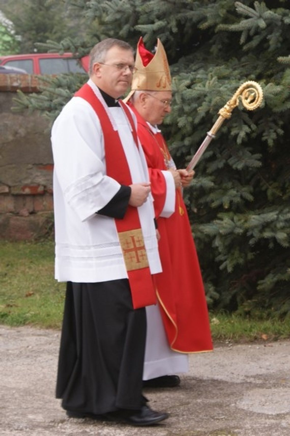 Parafia w Pączewie inwigilowana? Nadszarpnięte zaufanie - Policja sprawdza organistę 