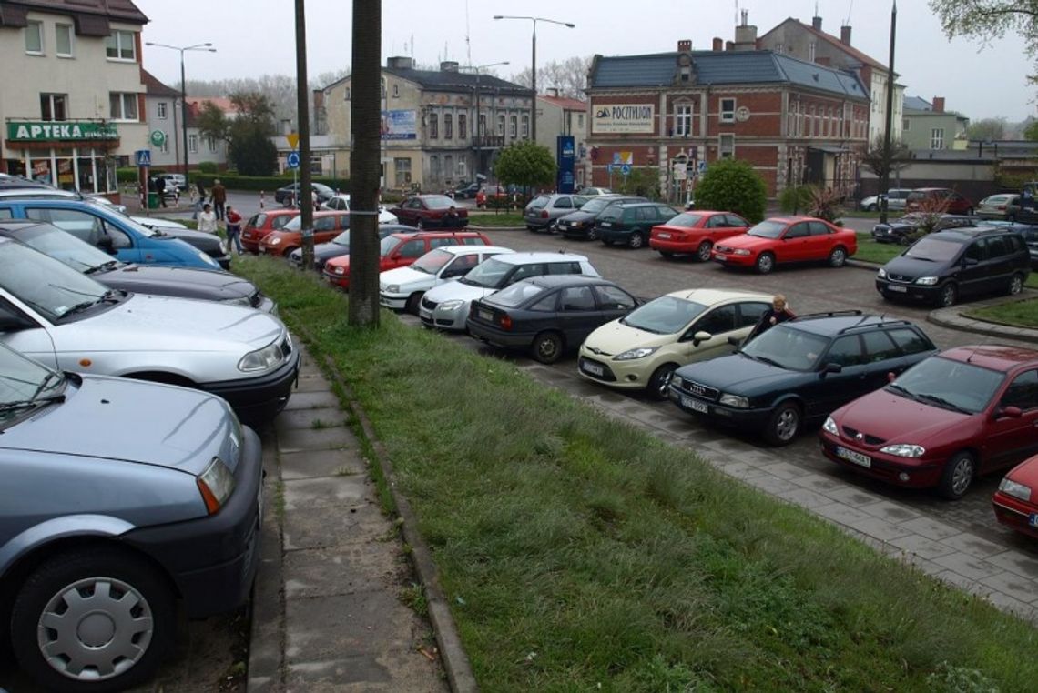 Parkingów ciągle mało, a samochodów coraz więcej 