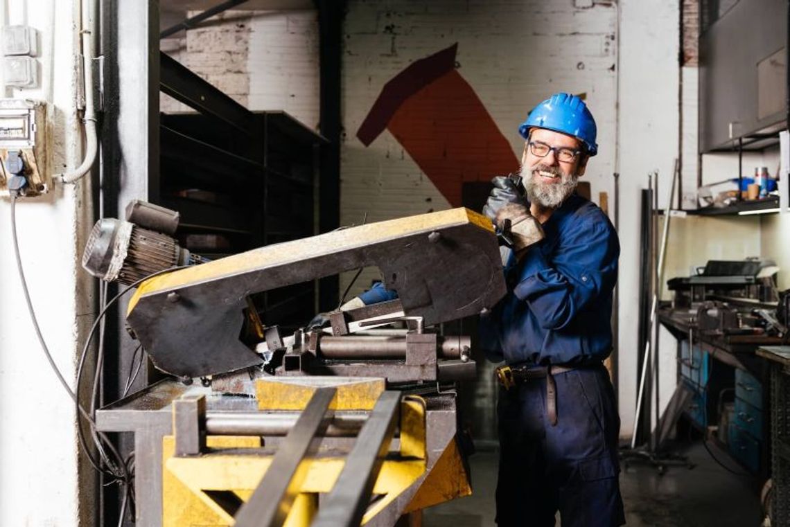 Piły taśmowe – rodzaje i sposób działania