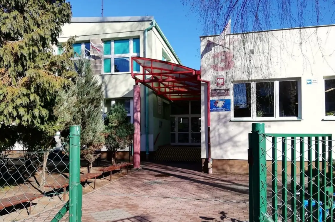 [AKTUALIZACJA] Podstawówki gotowe na powrót uczniów. Zajęcia odwołano tylko w jednej szkole średniej