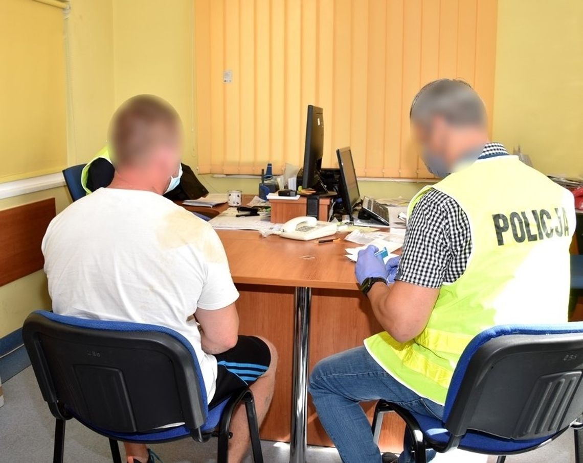 Policjanci zatrzymali 3 mężczyzn i zabezpieczyli znaczną ilość narkotyków