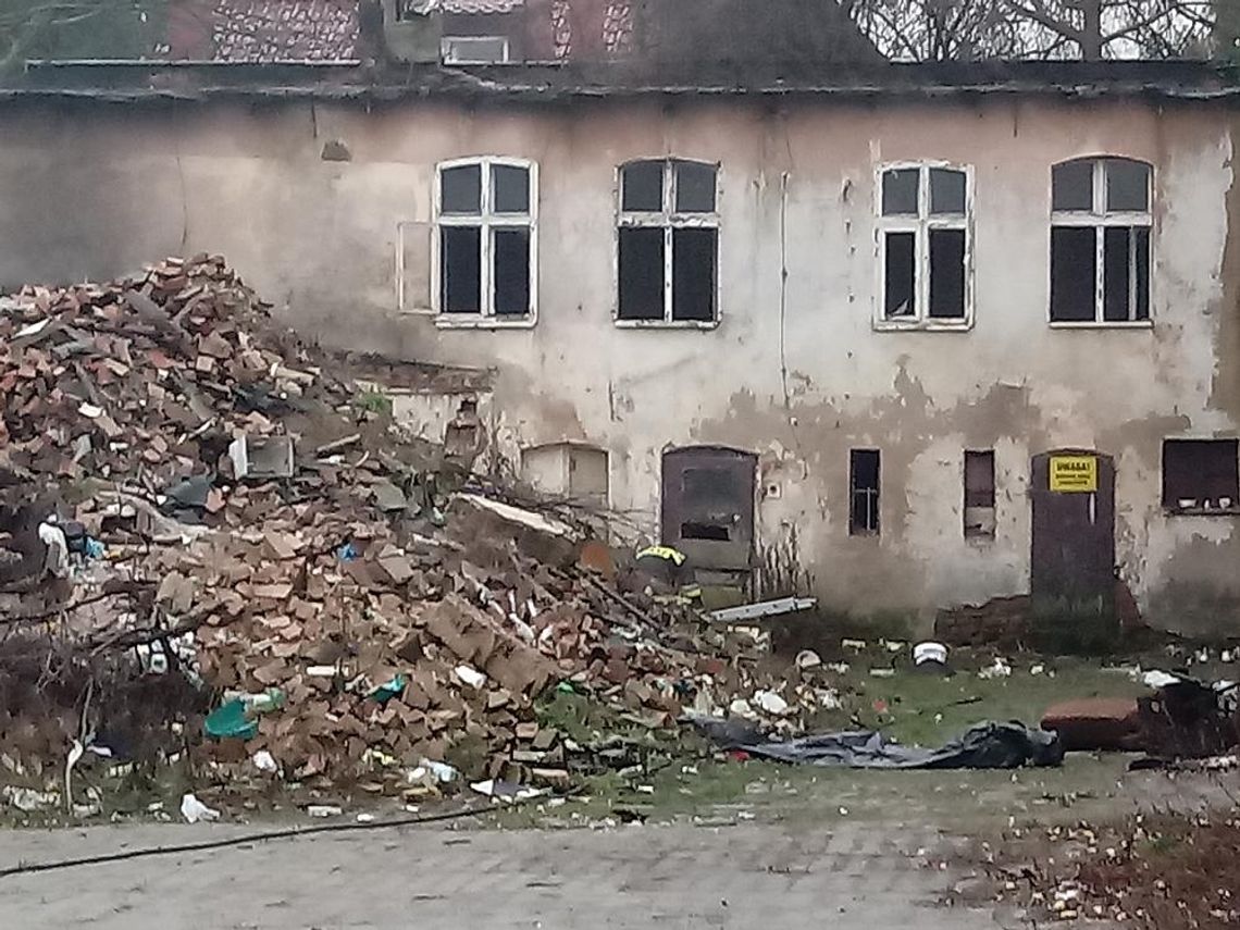 Pożar pustostanu przy ulicy Sikorskiego