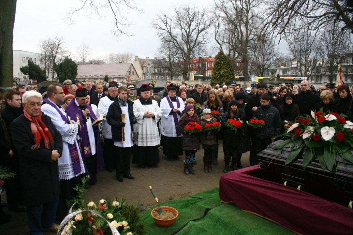 Pożegnane Stanisława Karbowskiego - b. prezydenta Starogardu Gd. Pożegnane Stanisława Karbowskiego - b. prezydenta Starogardu Gd.