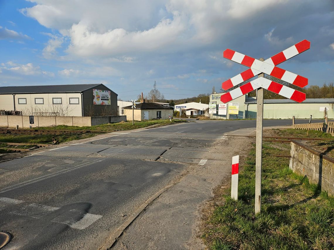 Przejazd na ul. Droga Owidzka zostanie wyremontowany! Znamy termin i cenę